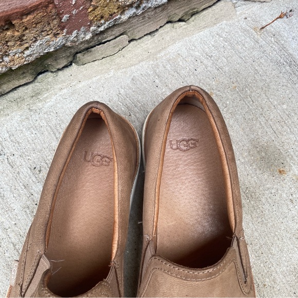 Suede Ugg slip on shoes - Picture 2 of 6